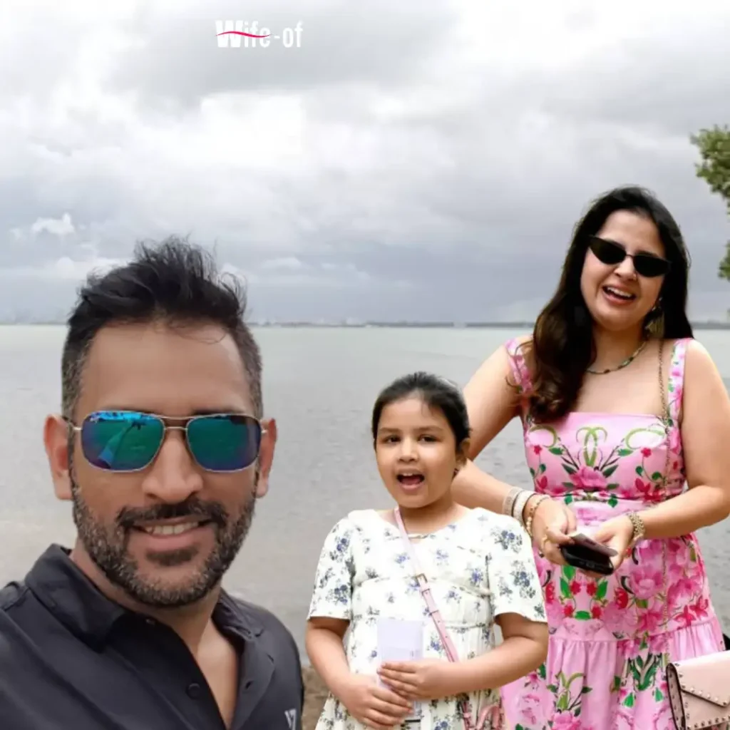 Sakshi Dhoni family